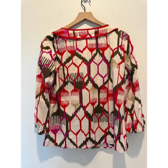 ESCADA Blouse Size 38 Red Green White Patterned 3/4 Sleeve Vintage Luxury Ikat - Picture 4 of 8
